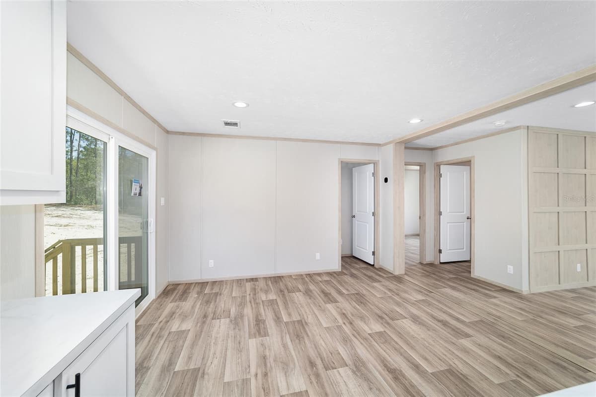 14830 21ST PLACE — photo 24 of 61