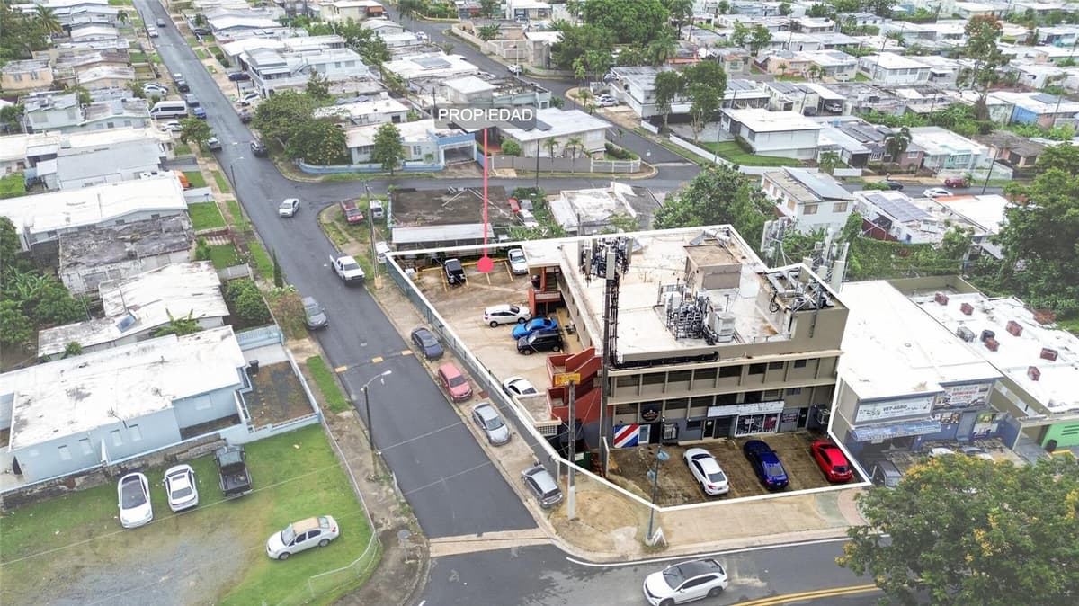 1 HNAS DAVILA, BETANCES ESQ A D — photo 3 of 19