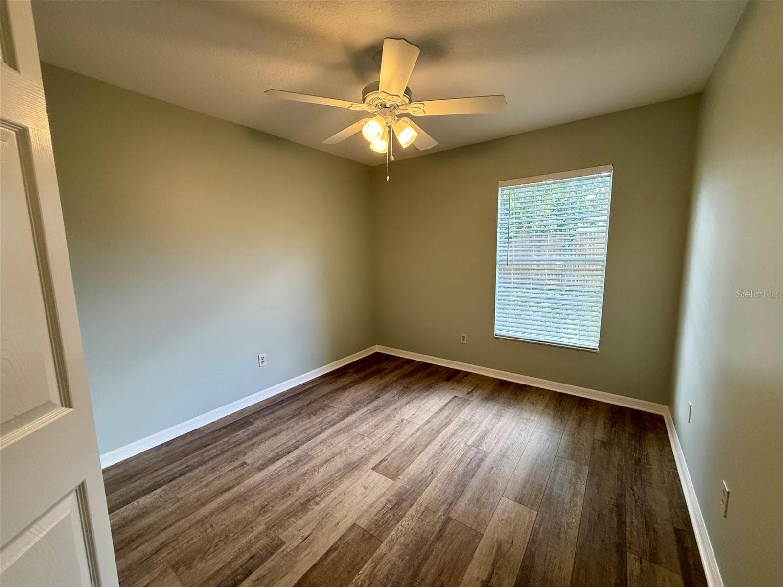1662 TREMONT LANE — photo 29 of 56