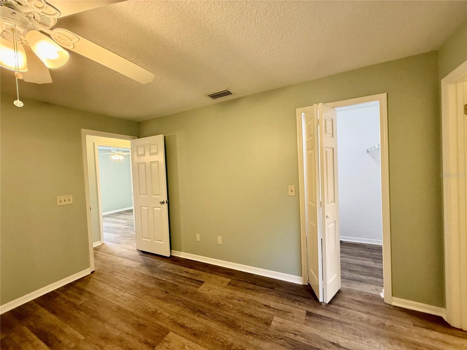 1662 TREMONT LANE — photo 21 of 56