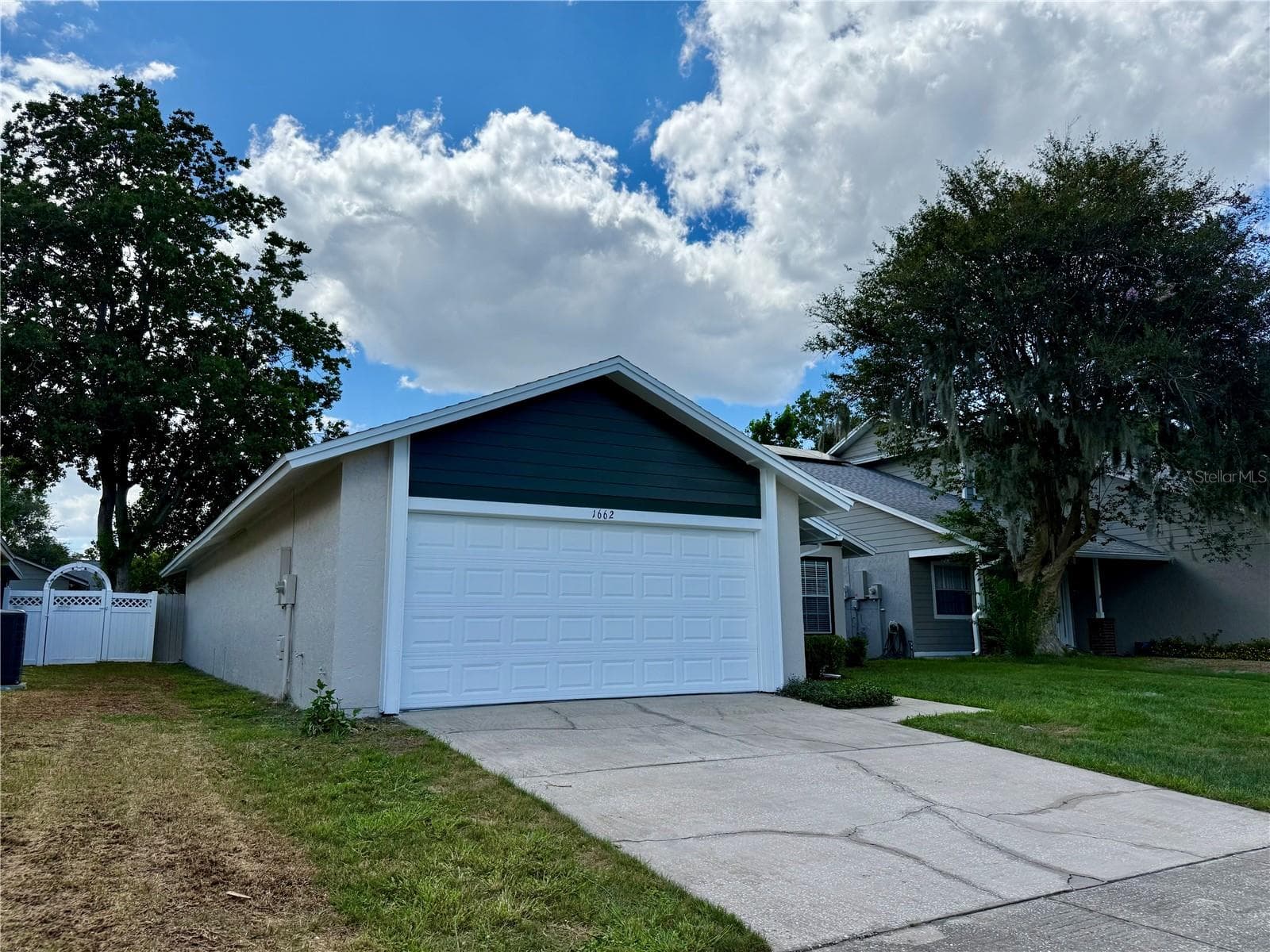 1662 TREMONT LANE — photo 3 of 56