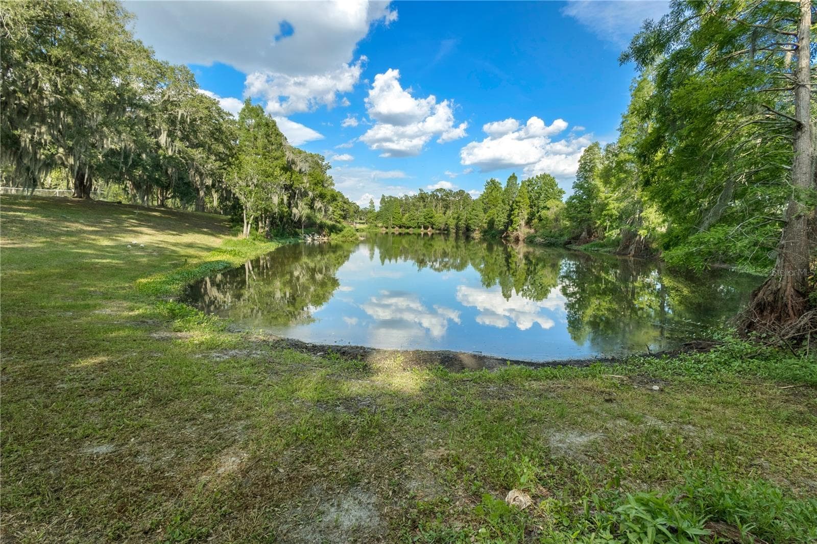 511 LAKE MIRIAM DRIVE — photo 15 of 16