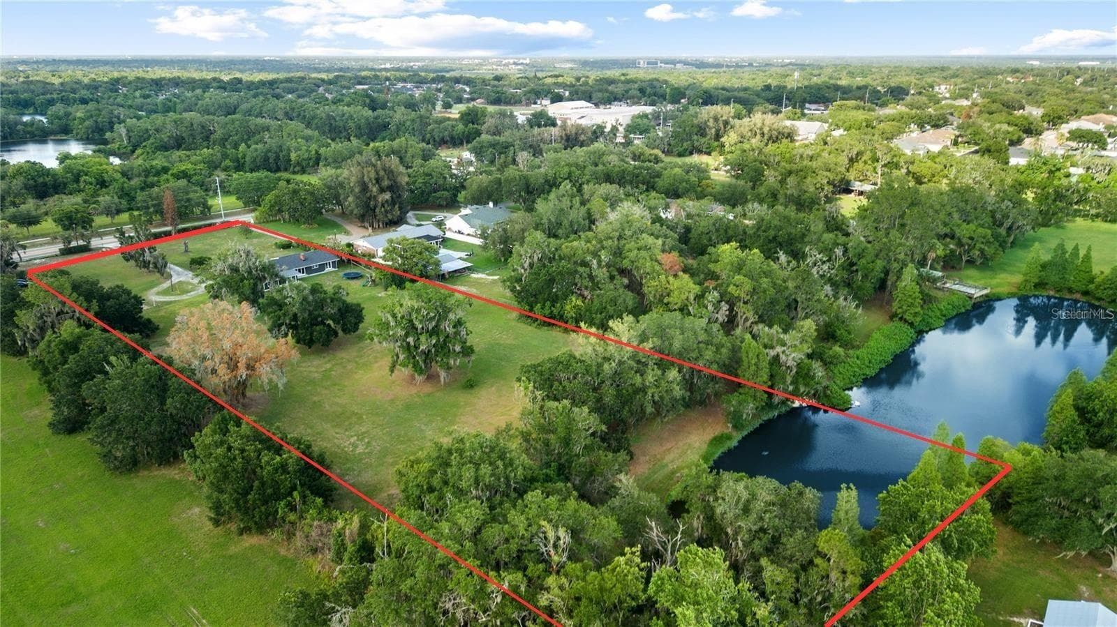 511 LAKE MIRIAM DRIVE — photo 4 of 16