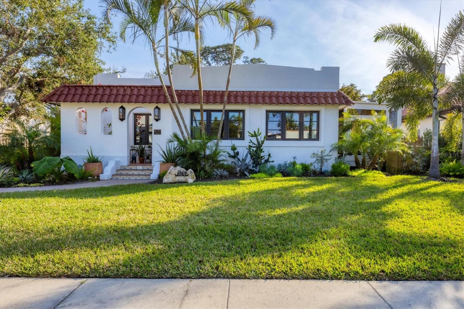 1864 CLEMATIS ST STREET — photo 2 of 58