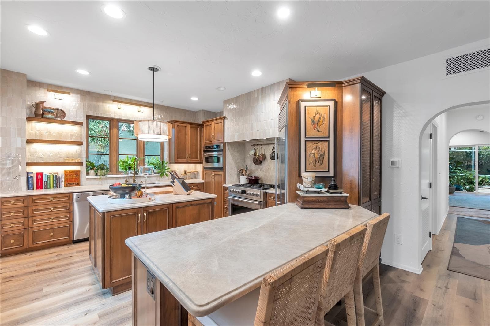 1864 CLEMATIS ST STREET — photo 17 of 58