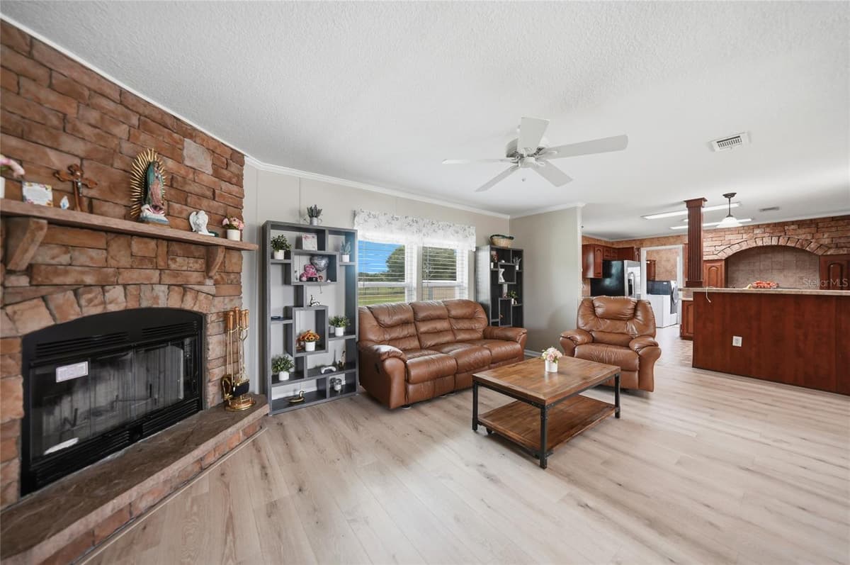 11354 SOUTH HOG BAY AVENUE — photo 7 of 62