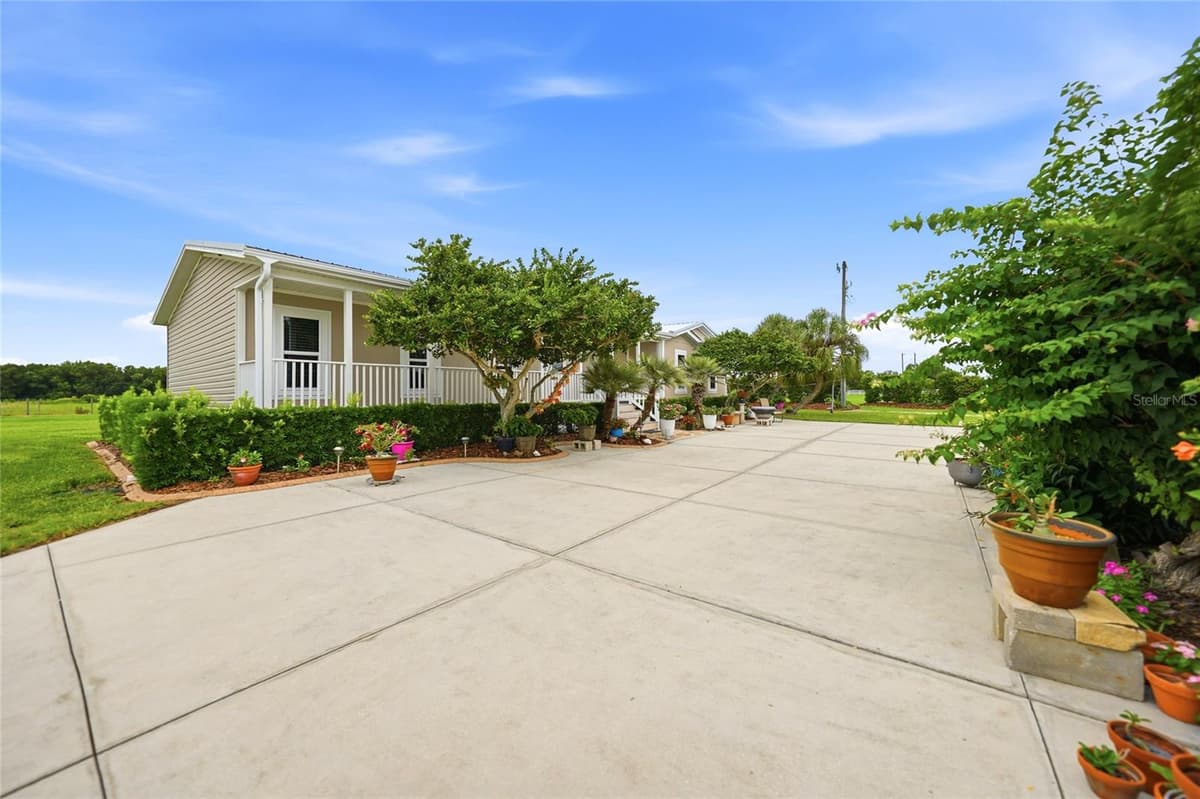 11354 SOUTH HOG BAY AVENUE — photo 44 of 62