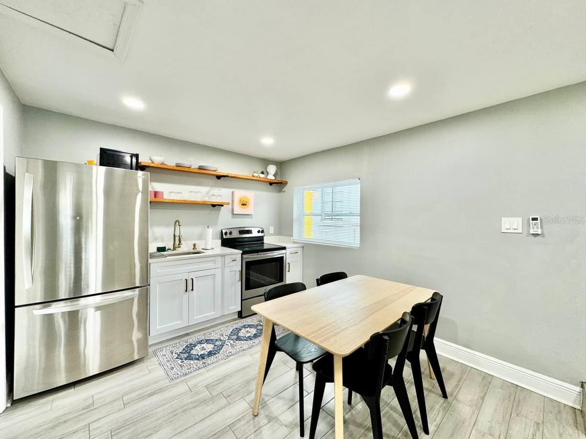 1803 FRIERSON AVENUE — photo 11 of 15