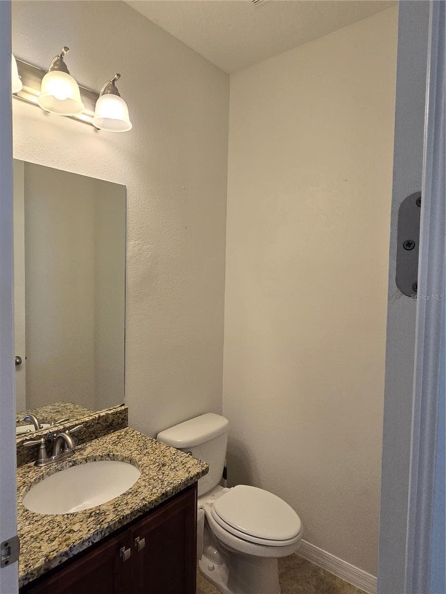 13786 SUMMER HARBOR COURT — photo 12 of 27