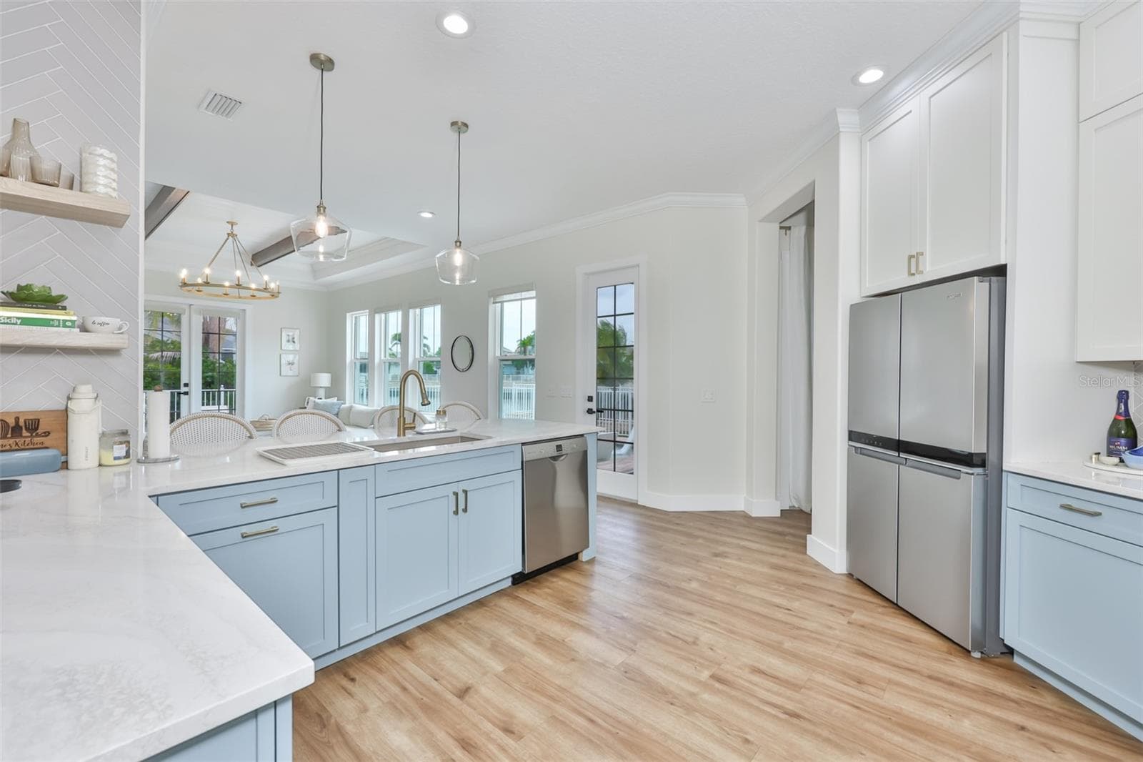 404 ISLEBAY DRIVE — photo 30 of 60