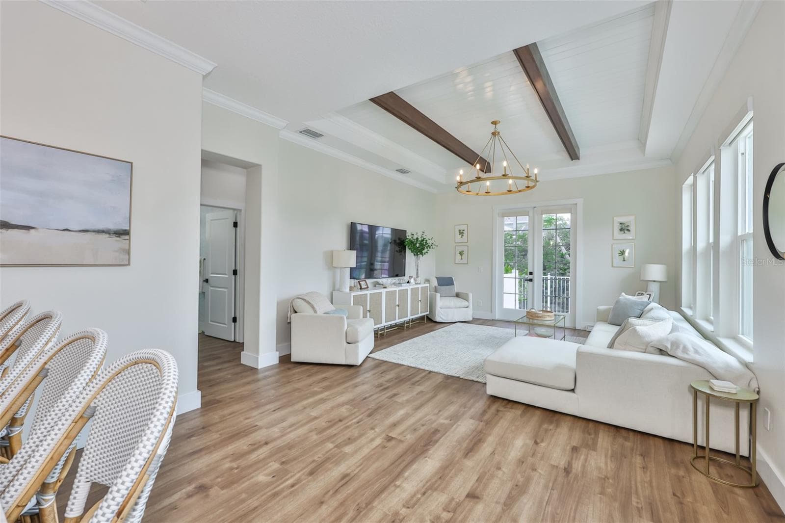404 ISLEBAY DRIVE — photo 24 of 60