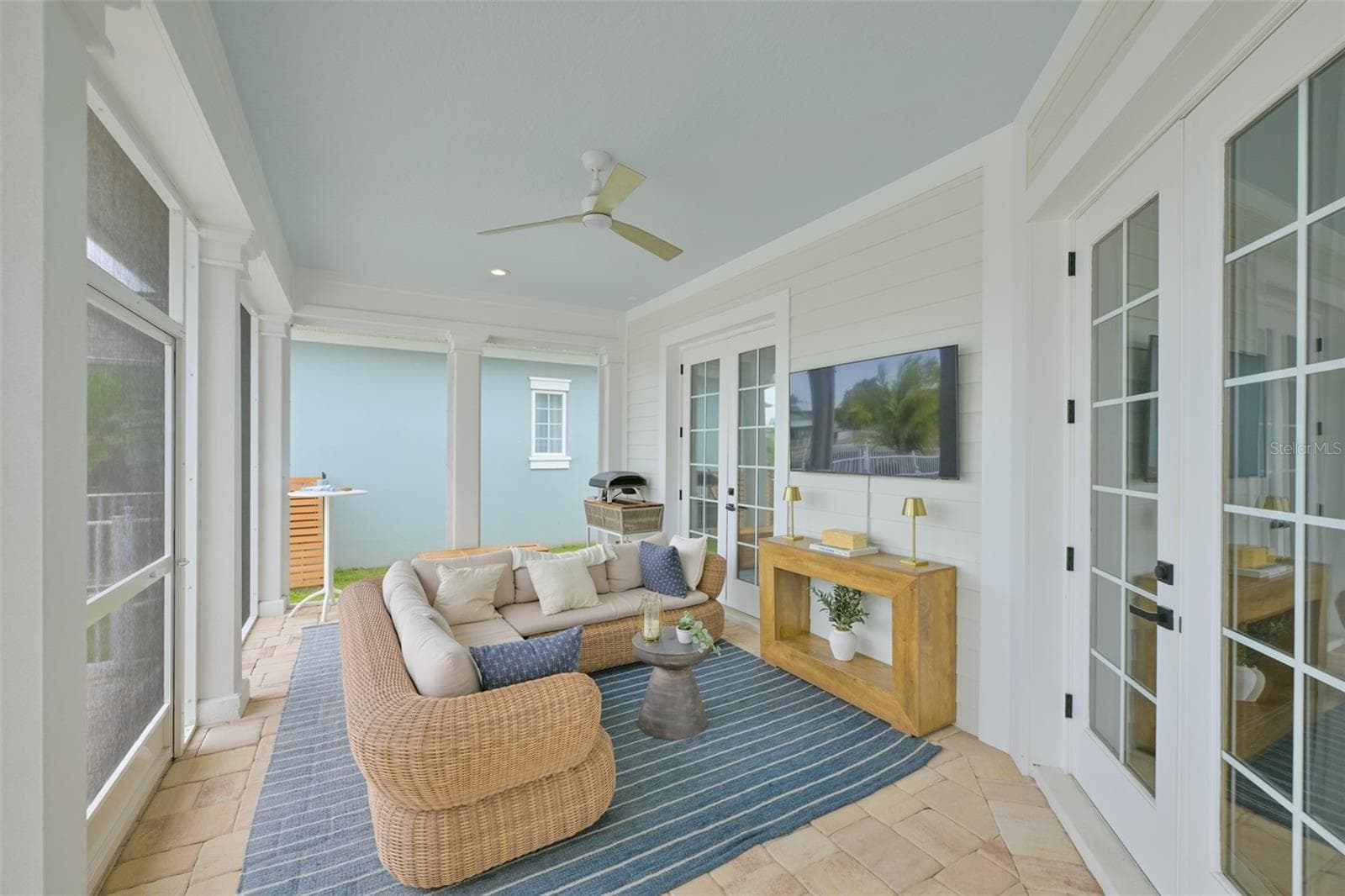 404 ISLEBAY DRIVE — photo 47 of 60
