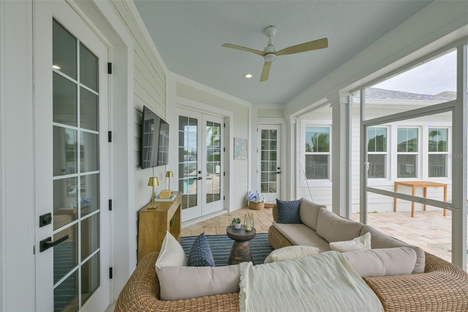 404 ISLEBAY DRIVE — photo 48 of 60