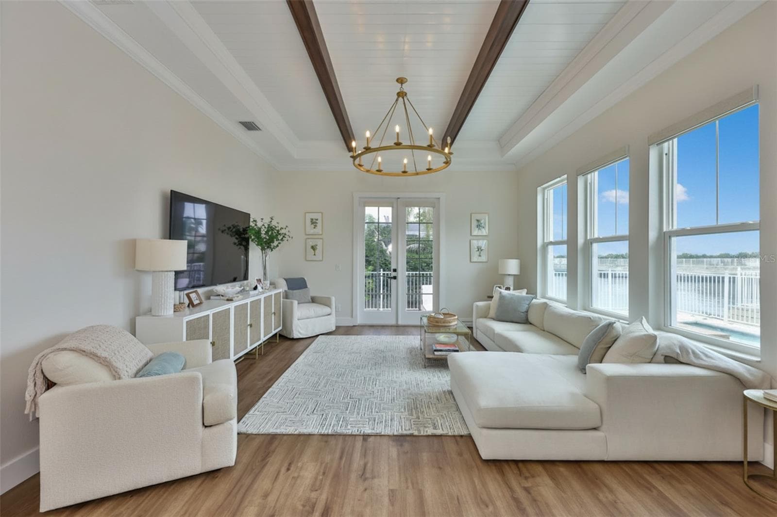 404 ISLEBAY DRIVE — photo 23 of 60