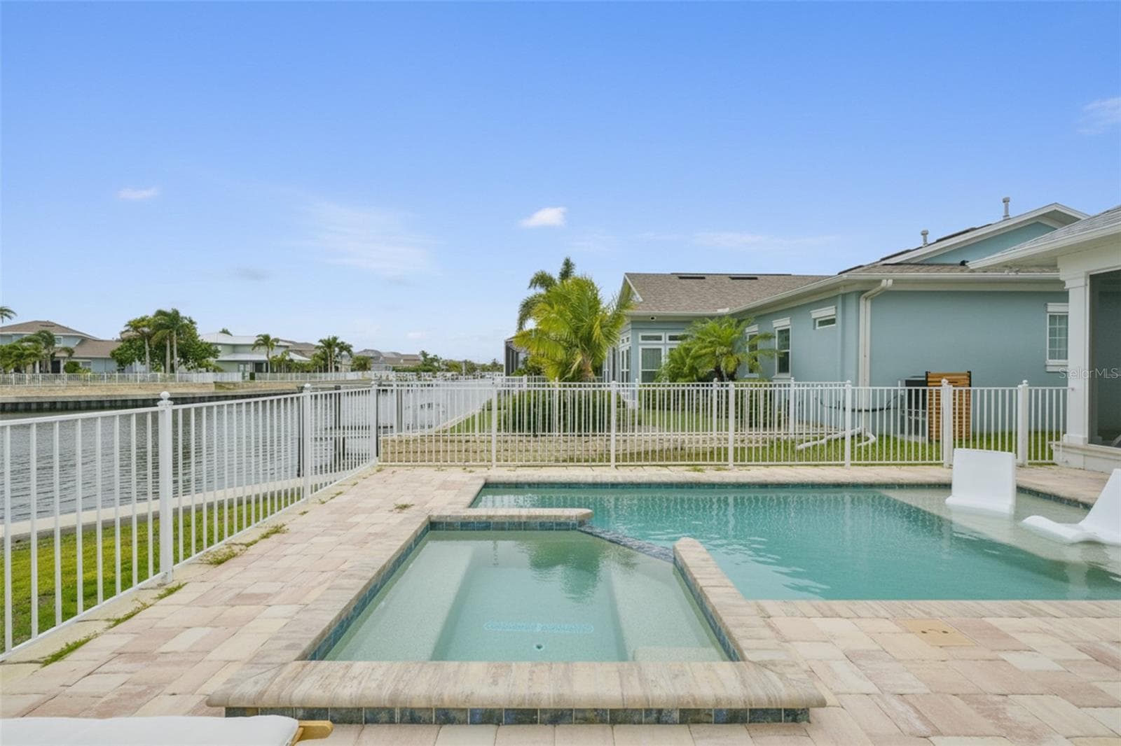 404 ISLEBAY DRIVE — photo 53 of 60