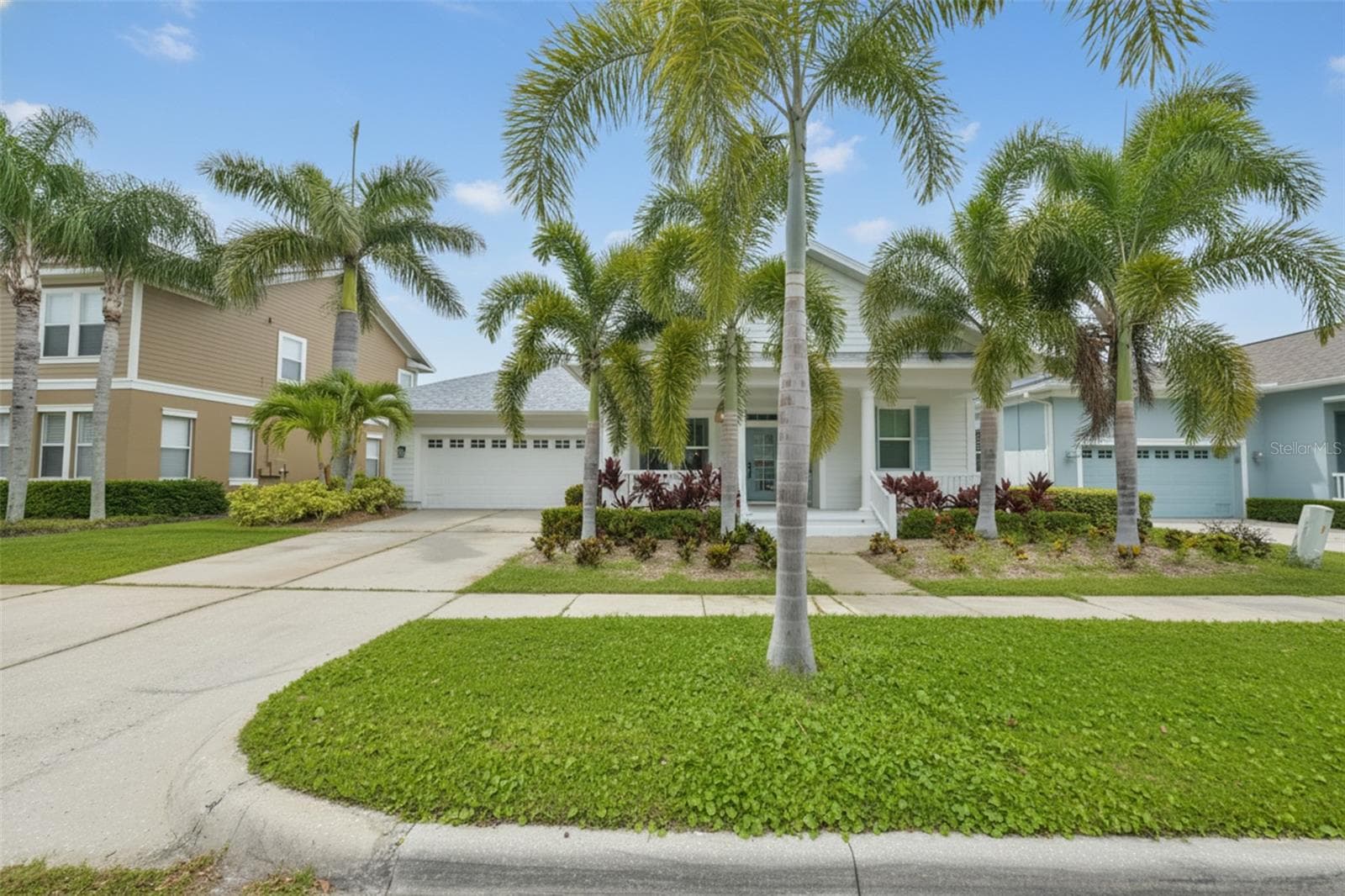 404 ISLEBAY DRIVE — photo 3 of 60