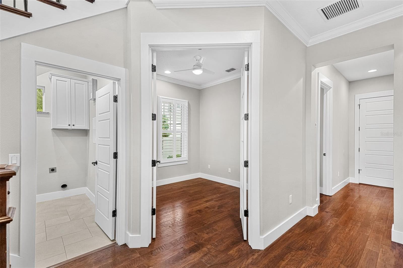437 CAPEN AVENUE — photo 27 of 36