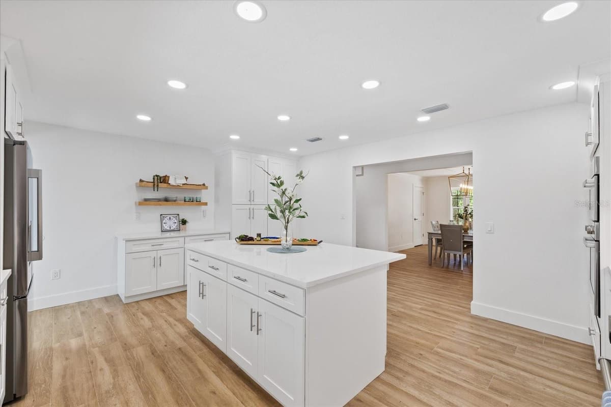 5623 HULL COURT — photo 16 of 98