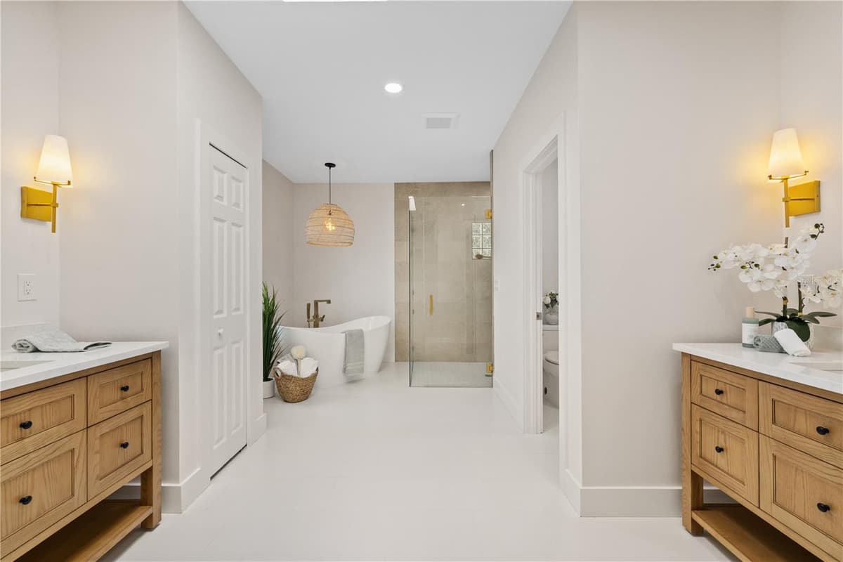 5623 HULL COURT — photo 29 of 98