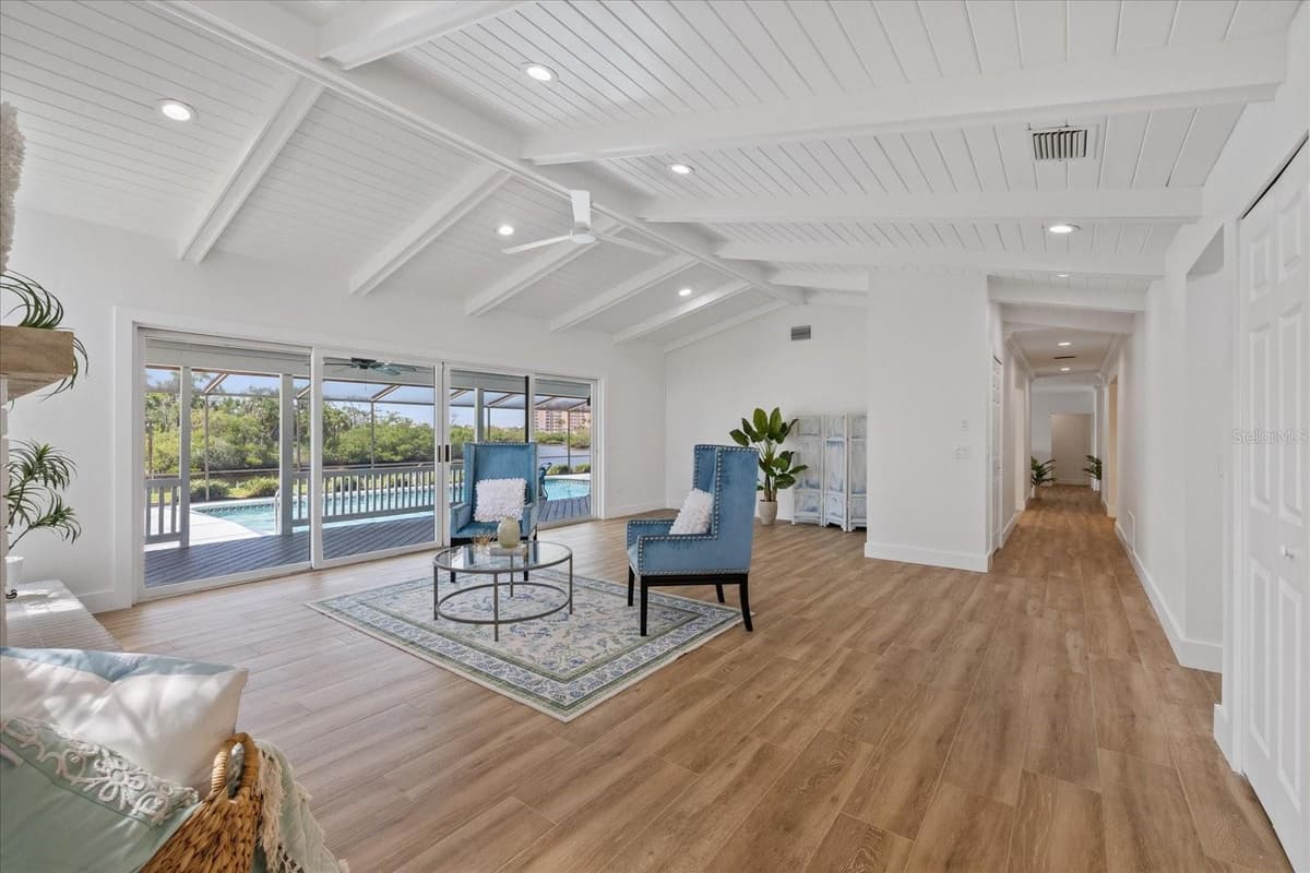5623 HULL COURT — photo 37 of 98
