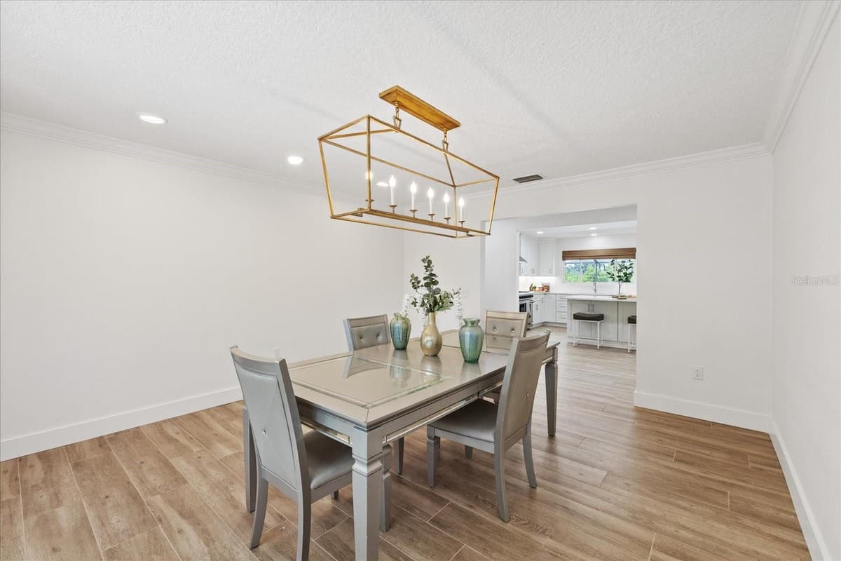 5623 HULL COURT — photo 20 of 98