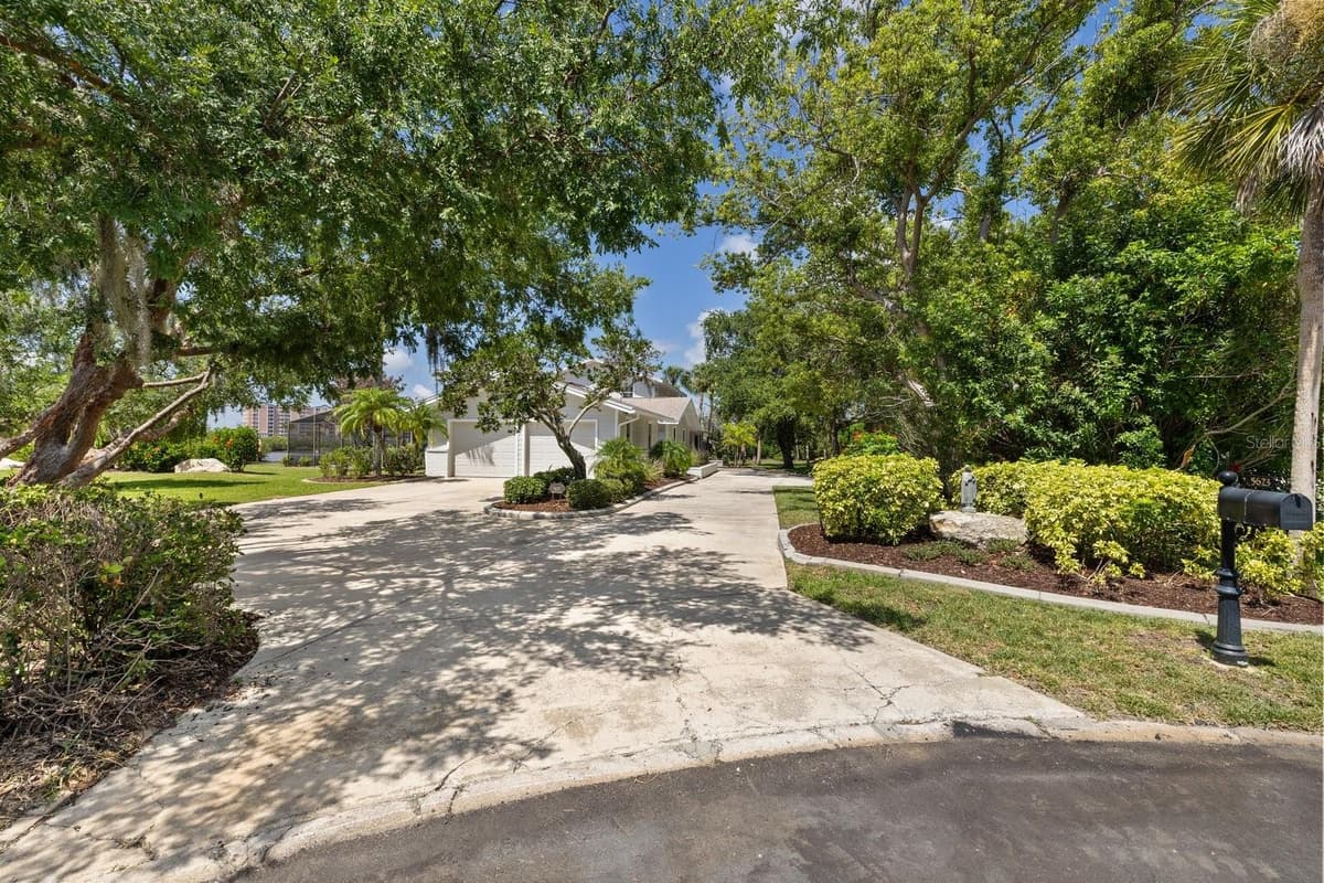 5623 HULL COURT — photo 69 of 98