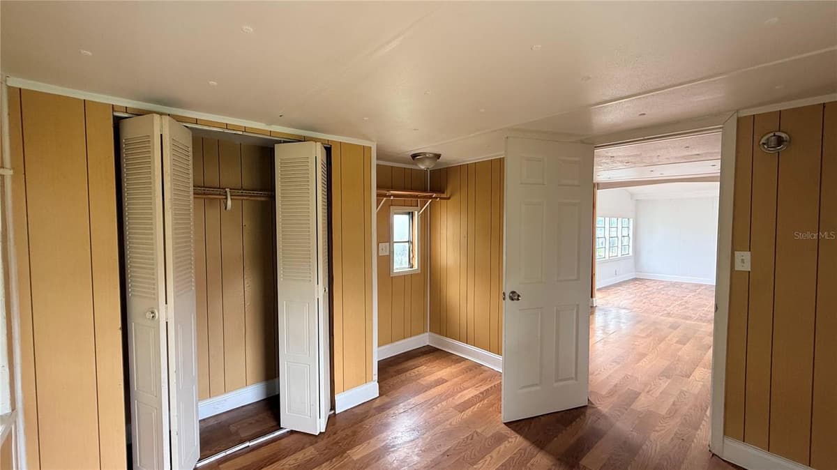 115 WHITFIELD STREET — photo 17 of 28