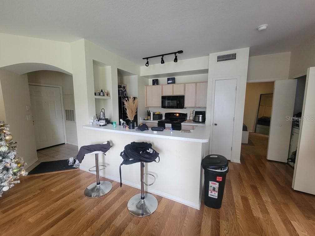 8413 LUCUYA WAY — photo 6 of 15