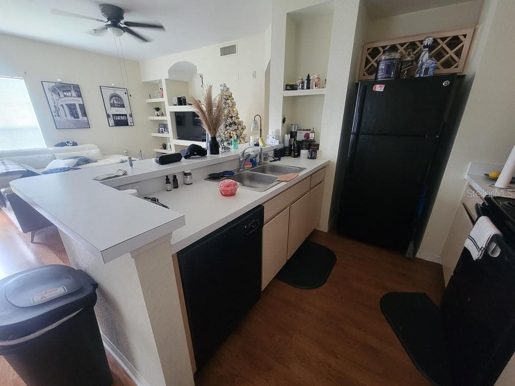 8413 LUCUYA WAY — photo 10 of 15