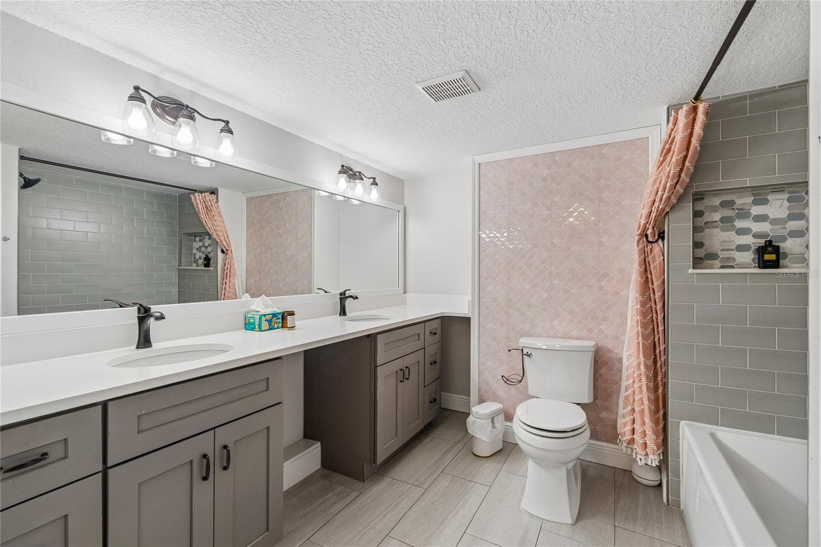 2120 MARQUIS COURT — photo 31 of 52