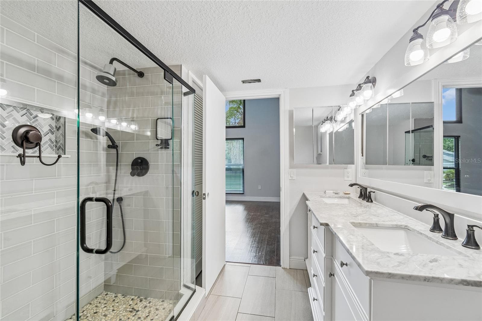 2120 MARQUIS COURT — photo 17 of 52