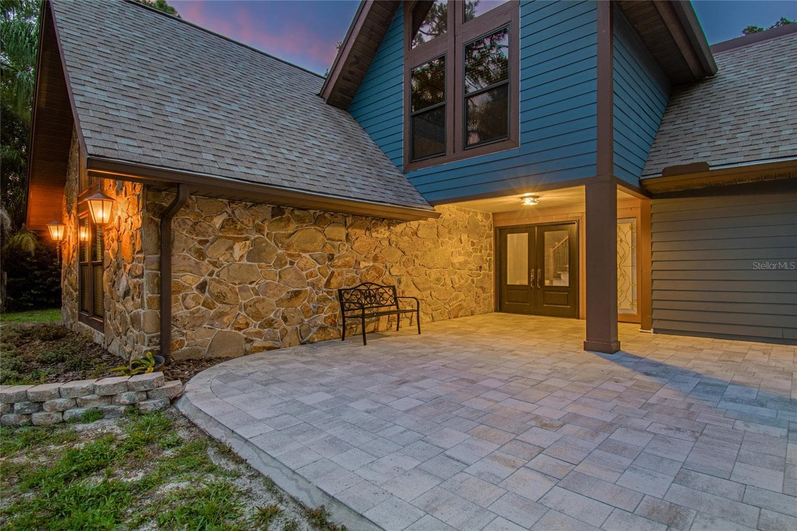 2120 MARQUIS COURT — photo 4 of 52