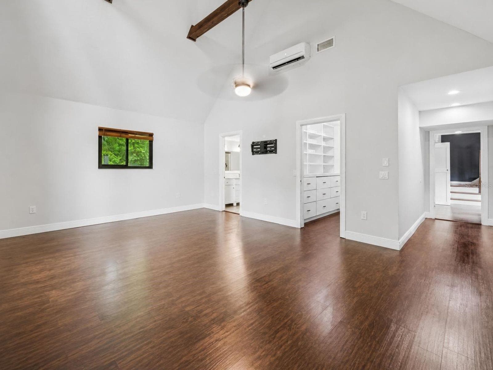 2120 MARQUIS COURT — photo 15 of 52