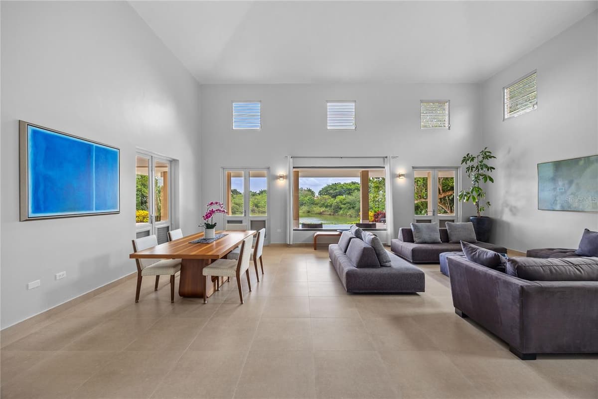 403 CAMINO DE LOS JOBANES — photo 11 of 39