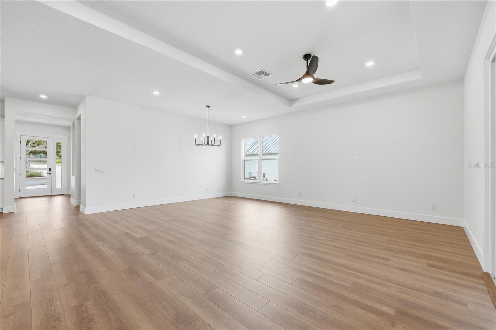 17540 THIRD STREET — photo 15 of 37