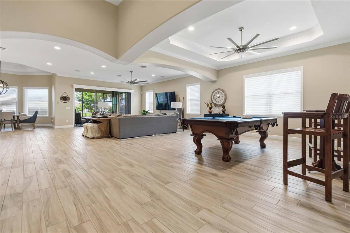 7966 WYNDHAM DRIVE — photo 7 of 43