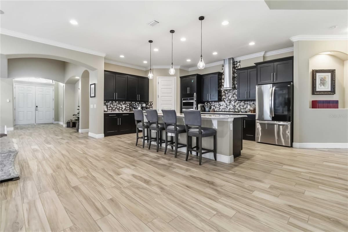7966 WYNDHAM DRIVE — photo 14 of 43