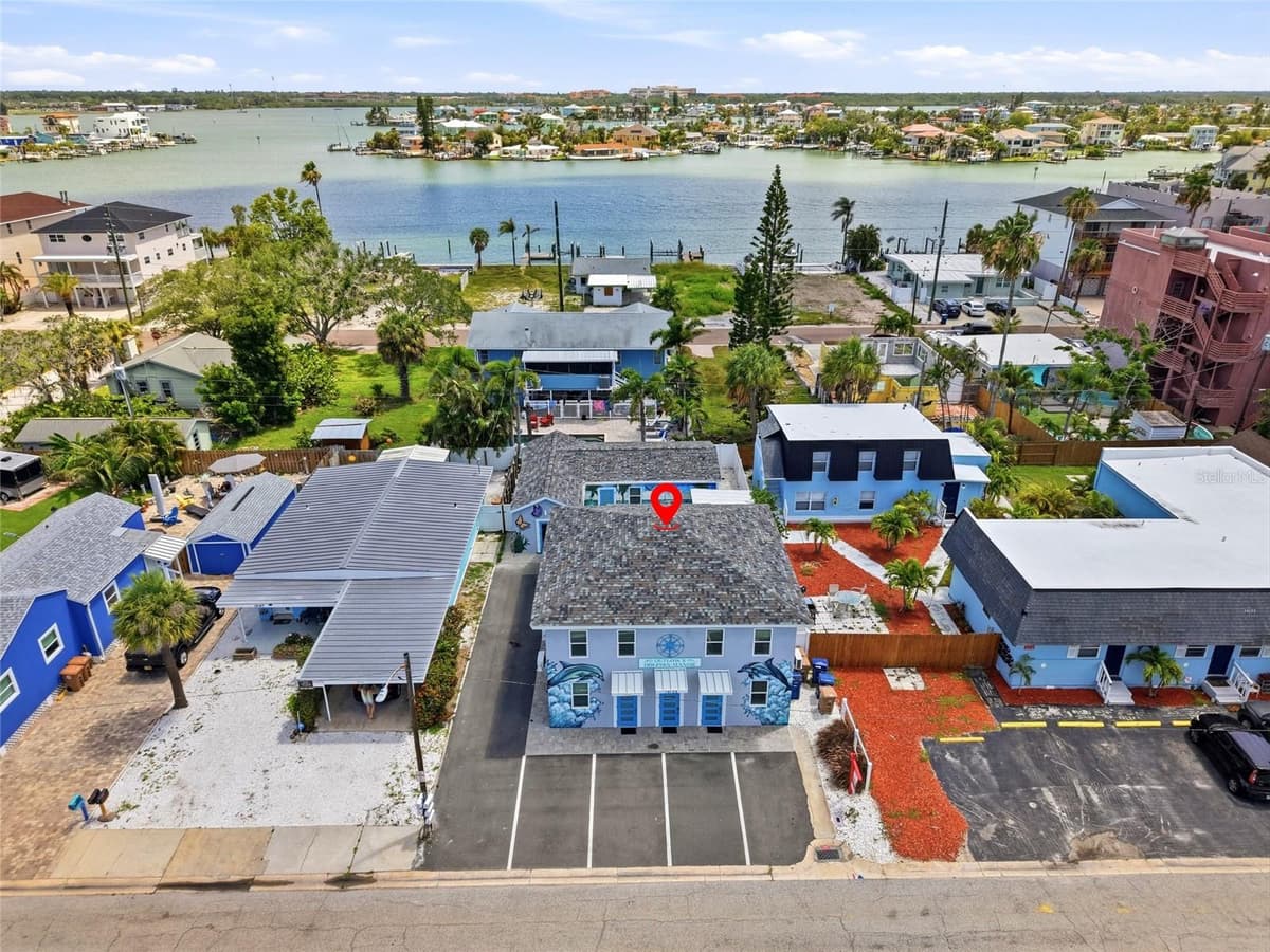14135 PALM STREET — photo 44 of 60