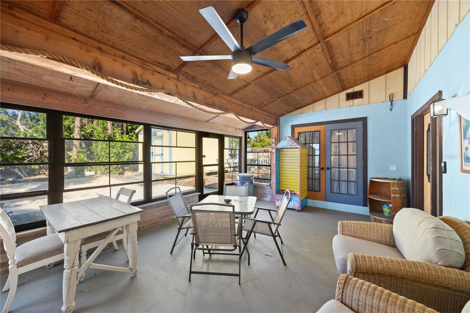 3155 WATERSIDE DRIVE — photo 16 of 74
