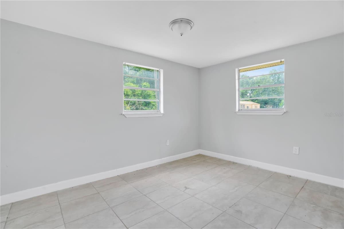 255 HOOKER STREET — photo 16 of 34