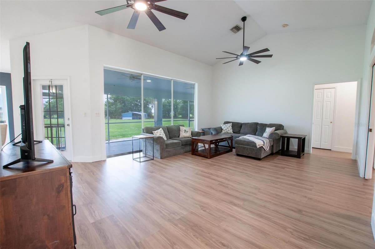 3442 APPALOOSA STREET — photo 5 of 36