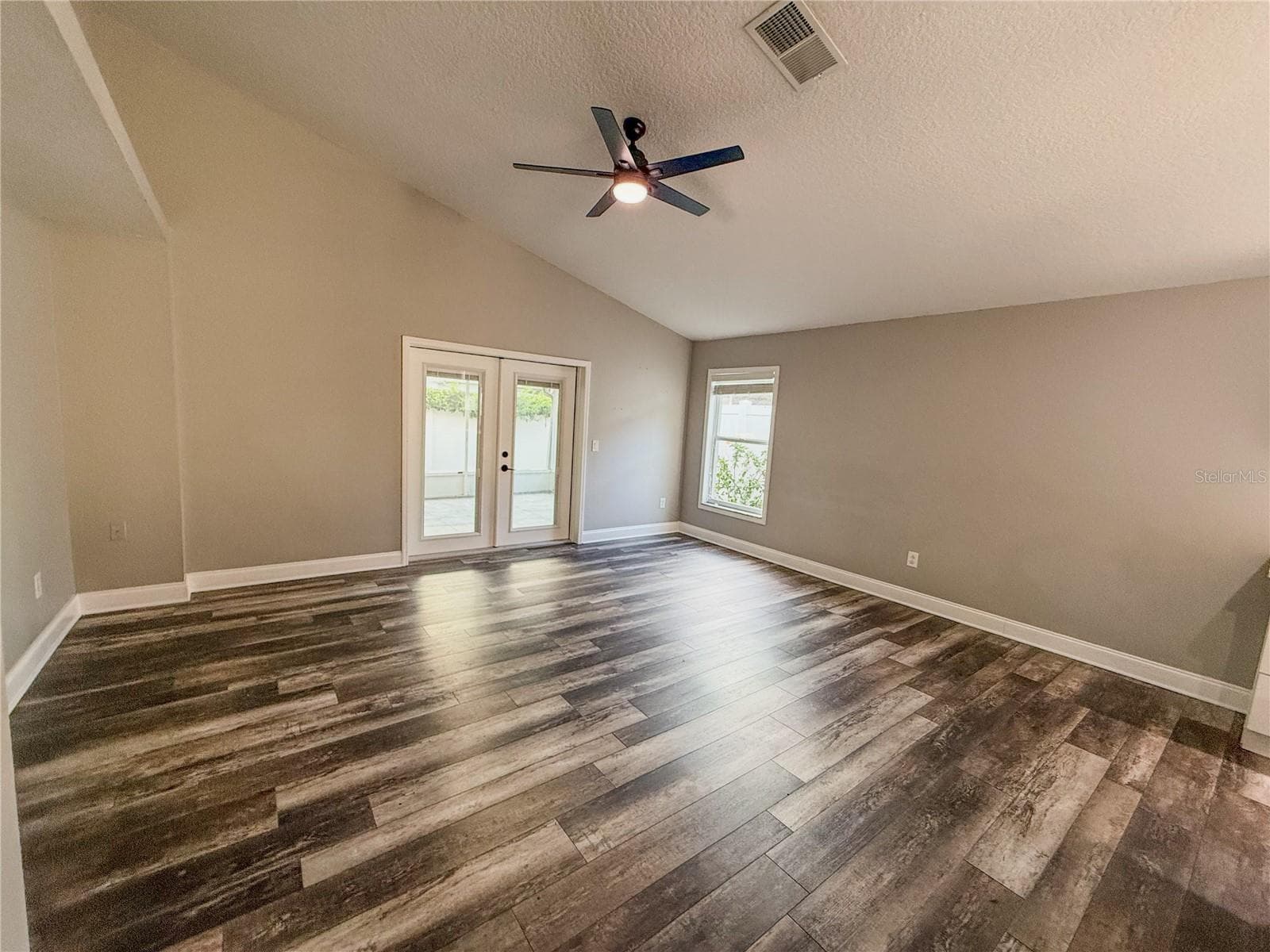 8608 FAWN CREEK DRIVE — photo 18 of 49