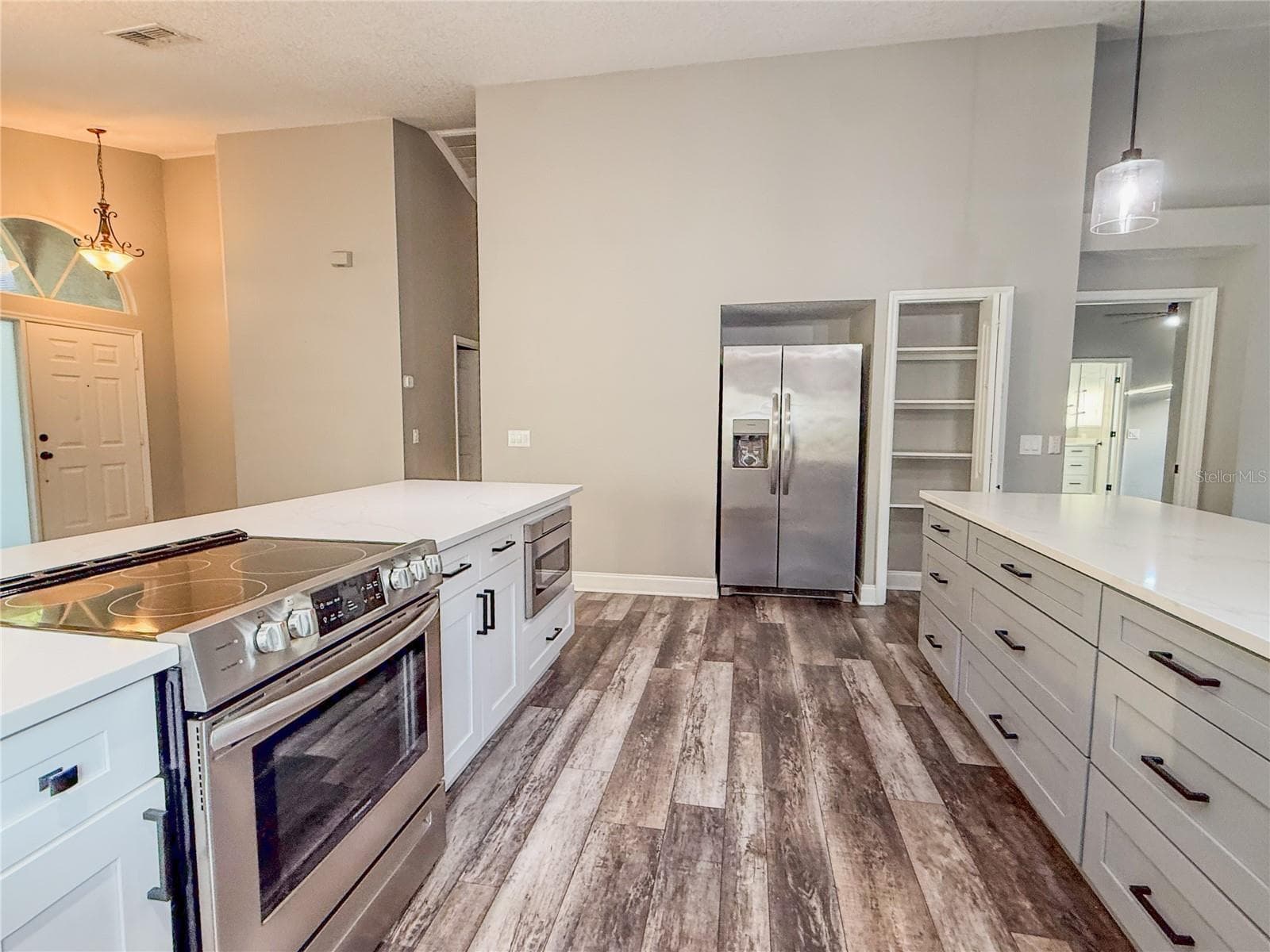 8608 FAWN CREEK DRIVE — photo 11 of 49