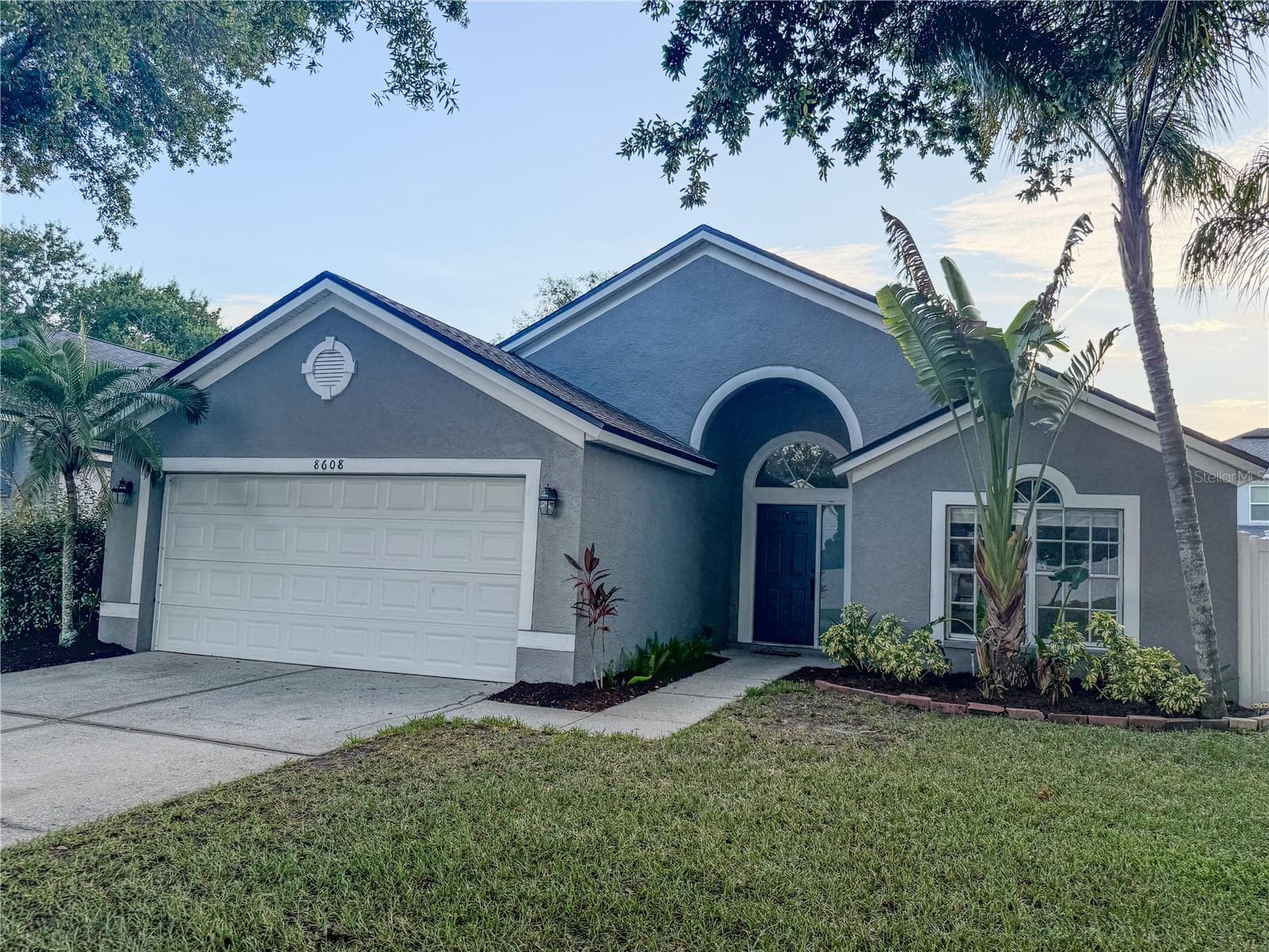 8608 FAWN CREEK DRIVE — photo 2 of 49