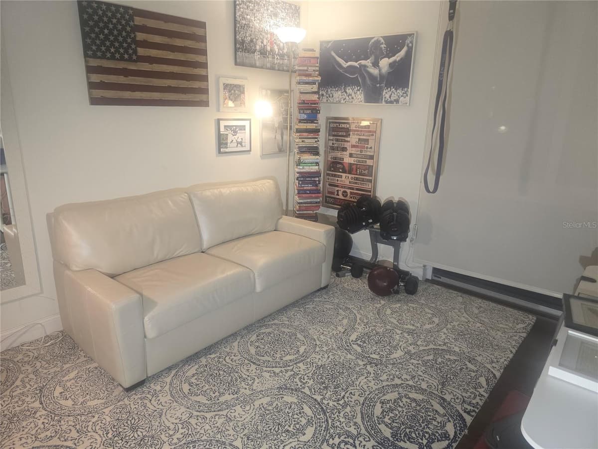 335 BISCAYNE BOULEVARD — photo 10 of 18