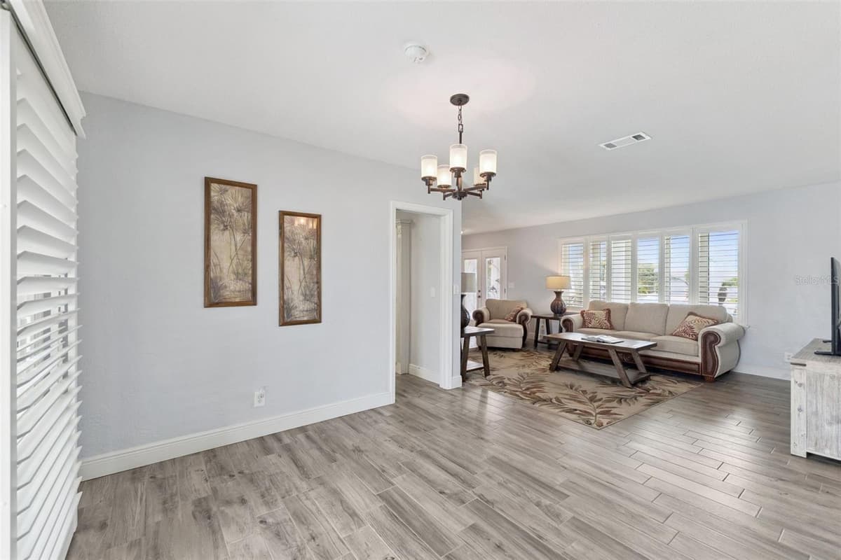 106 ANCHOR DRIVE — photo 12 of 52