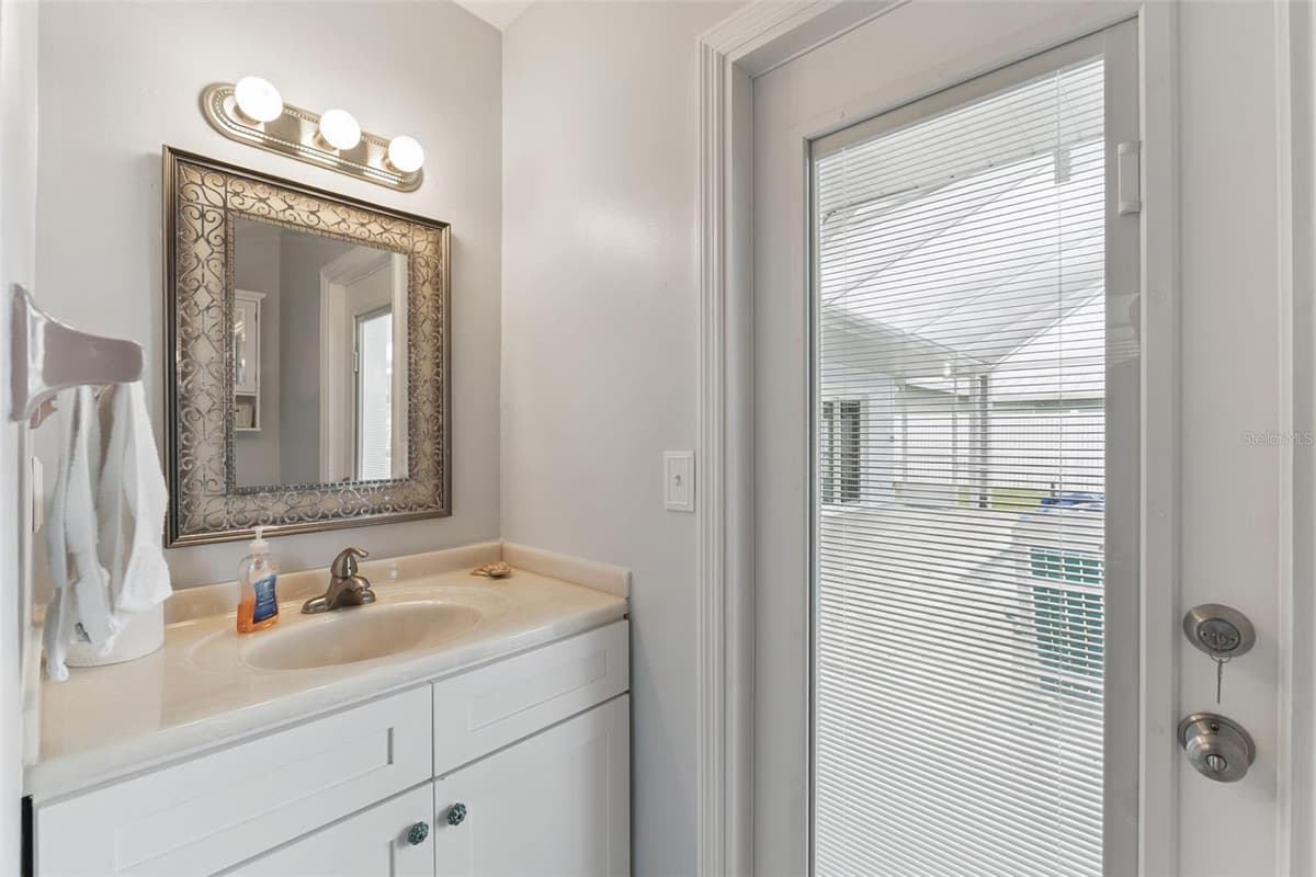 106 ANCHOR DRIVE — photo 33 of 52