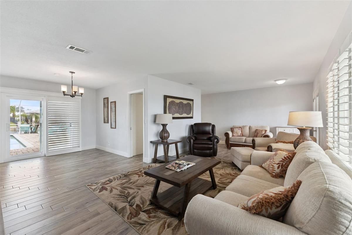106 ANCHOR DRIVE — photo 10 of 52