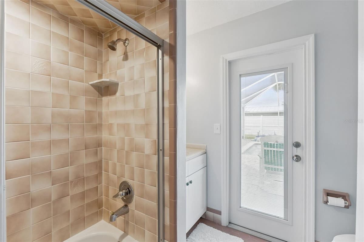 106 ANCHOR DRIVE — photo 34 of 52