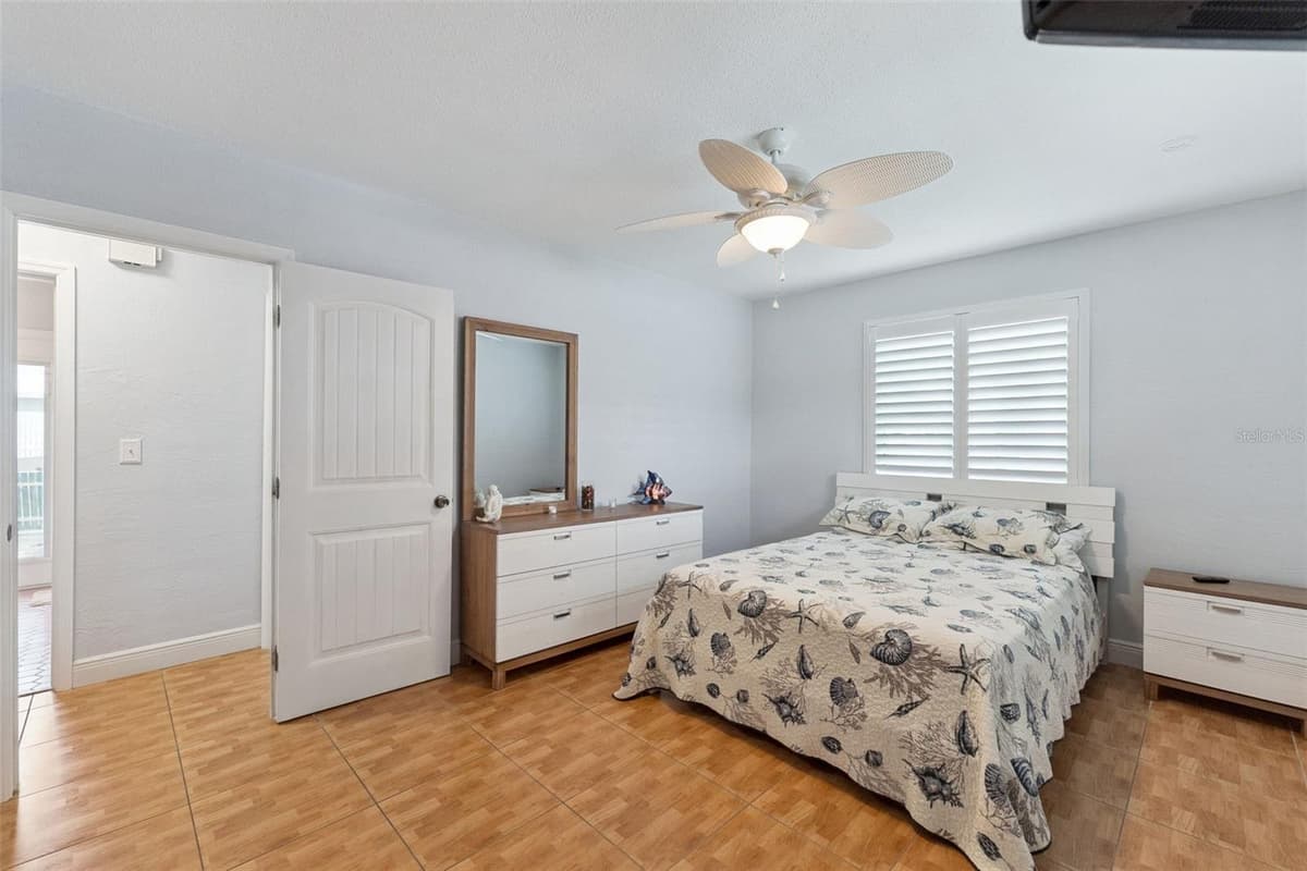 106 ANCHOR DRIVE — photo 32 of 52
